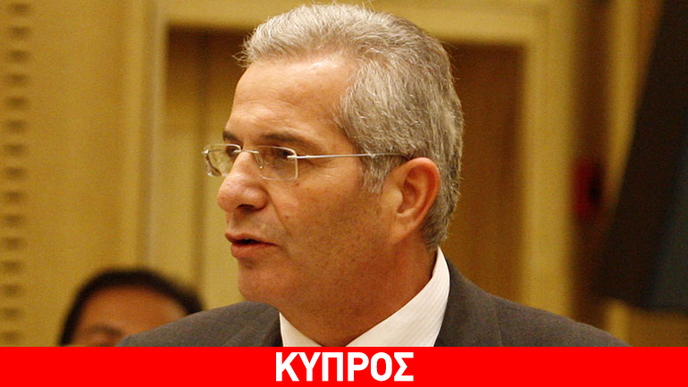 Κύπρος: Προπηλάκισαν τον γ.γ. του ΑΚΕΛ